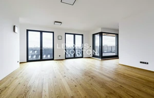 Apartment for rent, 4+kk - 3 bedrooms, 110m<sup>2</sup>
