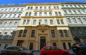 Other commercial property for sale, 92m<sup>2</sup>