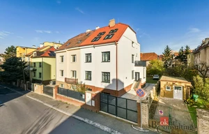 Villa for sale, 291m<sup>2</sup>, 456m<sup>2</sup> of land