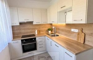 Apartment for rent, 3+1 - 2 bedrooms, 84m<sup>2</sup>