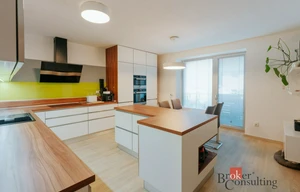 Apartment for rent, 3+1 - 2 bedrooms, 101m<sup>2</sup>