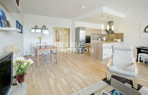 Apartment for rent, 4+kk - 3 bedrooms, 121m<sup>2</sup>