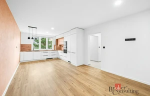 Apartment for sale, 4+kk - 3 bedrooms, 77m<sup>2</sup>