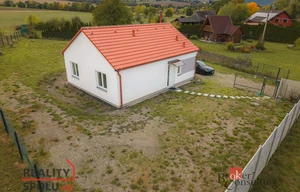 Family house for sale, 70m<sup>2</sup>, 1222m<sup>2</sup> of land