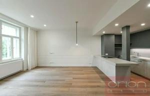 Apartment for rent, 4+kk - 3 bedrooms, 107m<sup>2</sup>