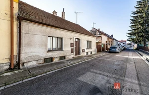 Family house for sale, 200m<sup>2</sup>, 245m<sup>2</sup> of land