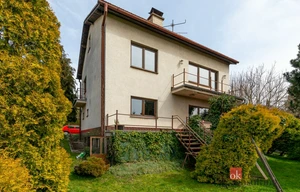 Family house for sale, 200m<sup>2</sup>, 679m<sup>2</sup> of land