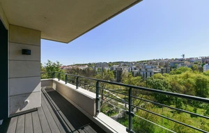 Apartment for rent, 5 bedrooms +, 183m<sup>2</sup>