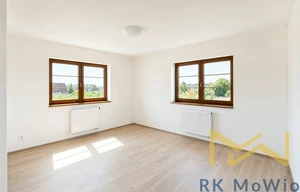 Family house for rent, 255m<sup>2</sup>, 517m<sup>2</sup> of land