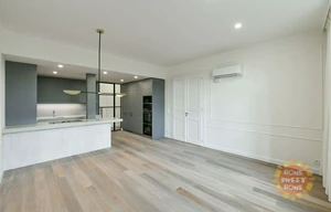 Apartment for rent, 4+kk - 3 bedrooms, 107m<sup>2</sup>