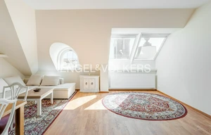 Apartment for rent, 4+kk - 3 bedrooms, 150m<sup>2</sup>