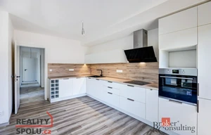 Apartment for rent, 4+kk - 3 bedrooms, 114m<sup>2</sup>