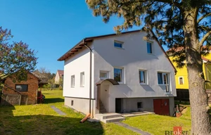 Family house for sale, 142m<sup>2</sup>, 995m<sup>2</sup> of land