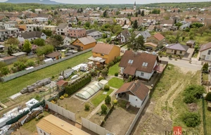 Family house for sale, 209m<sup>2</sup>, 1000m<sup>2</sup> of land