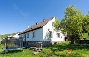 Family house for sale, 135m<sup>2</sup>, 88m<sup>2</sup> of land