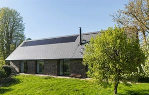 Family house for sale, 197m<sup>2</sup>, 4450m<sup>2</sup> of land