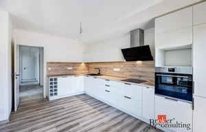 Apartment for rent, 4+kk - 3 bedrooms, 114m<sup>2</sup>