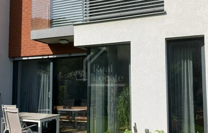 Family house for rent, 216m<sup>2</sup>, 203m<sup>2</sup> of land