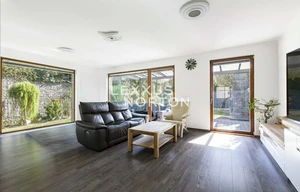 Family house for rent, 246m<sup>2</sup>, 500m<sup>2</sup> of land
