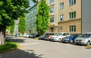 Apartment for sale, 2+1 - 1 bedroom, 77m<sup>2</sup>