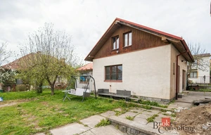 Family house for sale, 104m<sup>2</sup>, 387m<sup>2</sup> of land