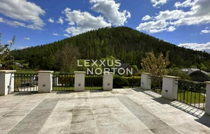 Villa for sale, 390m<sup>2</sup>, 3362m<sup>2</sup> of land
