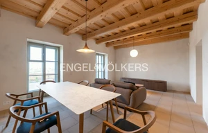 Apartment for rent, 4+1 - 3 bedrooms, 156m<sup>2</sup>