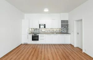 Apartment for rent, 2+kk - 1 bedroom, 82m<sup>2</sup>