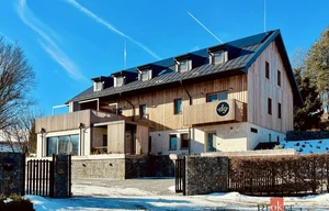 Accommodation for sale, 1110m<sup>2</sup>