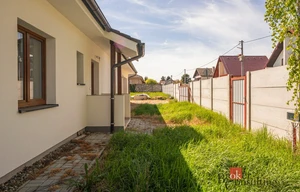 Family house for sale, 102m<sup>2</sup>, 415m<sup>2</sup> of land