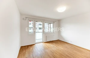 Apartment for rent, 2+kk - 1 bedroom, 58m<sup>2</sup>