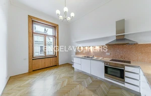 Apartment for rent, 5+1 - 4 bedrooms, 170m<sup>2</sup>