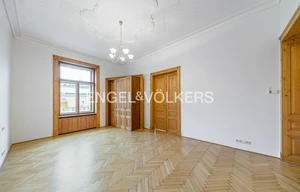 Apartment for rent, 5+1 - 4 bedrooms, 170m<sup>2</sup>