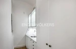 Apartment for rent, 4+1 - 3 bedrooms, 115m<sup>2</sup>
