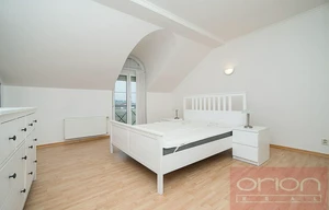 Apartment for rent, 4+1 - 3 bedrooms, 205m<sup>2</sup>
