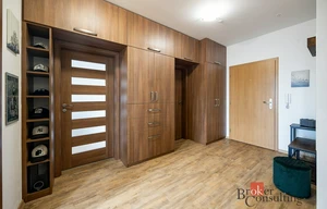 Apartment for sale, 4+kk - 3 bedrooms, 108m<sup>2</sup>