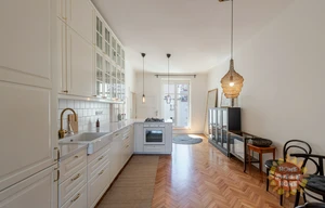 Apartment for rent, 2+1 - 1 bedroom, 84m<sup>2</sup>