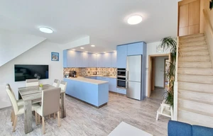 Apartment for rent, 4+kk - 3 bedrooms, 102m<sup>2</sup>
