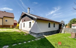 Family house for sale, 136m<sup>2</sup>, 274m<sup>2</sup> of land
