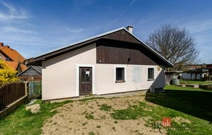 Family house for sale, 136m<sup>2</sup>, 274m<sup>2</sup> of land
