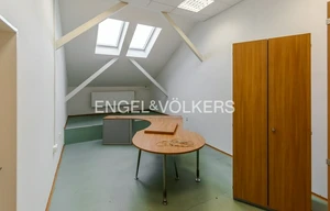 Office for rent, 212m<sup>2</sup>