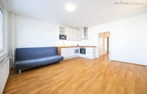 Apartment for rent, 4+kk - 3 bedrooms, 77m<sup>2</sup>