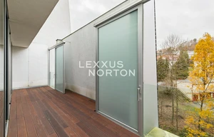 Apartment for rent, 5 bedrooms +, 297m<sup>2</sup>