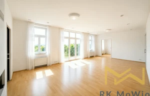 Apartment for rent, 5 bedrooms +, 204m<sup>2</sup>