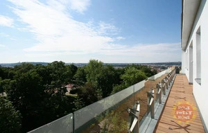 Apartment for rent, 5+kk - 4 bedrooms, 204m<sup>2</sup>