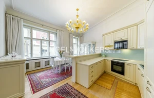Apartment for rent, 4+kk - 3 bedrooms, 120m<sup>2</sup>
