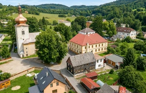 Family house for sale, 380m<sup>2</sup>, 840m<sup>2</sup> of land