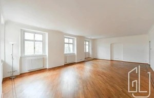Apartment for rent, 4+1 - 3 bedrooms, 178m<sup>2</sup>