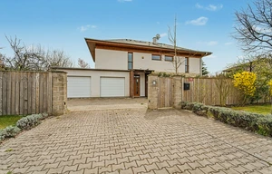 Villa for rent, 247m<sup>2</sup>, 961m<sup>2</sup> of land