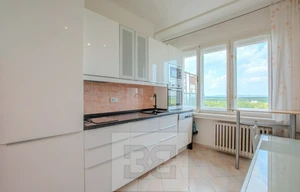 Apartment for rent, 3+1 - 2 bedrooms, 79m<sup>2</sup>